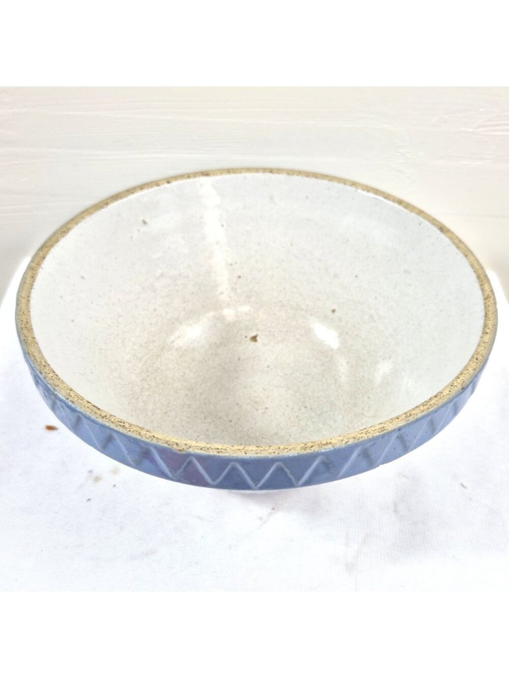 Vintage Blue Stoneware Mixing Bowl Crown Mark Embossed Pottery 8 in - Picture 2 of 6